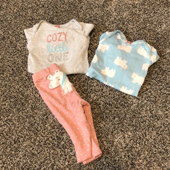 Other - Adorable Polar Bear Outfit Set